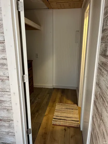 $1,100 | 930 West 590 South, Wolcottville, IN 46795