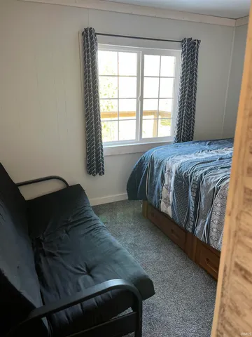 $1,100 | 930 West 590 South, Wolcottville, IN 46795