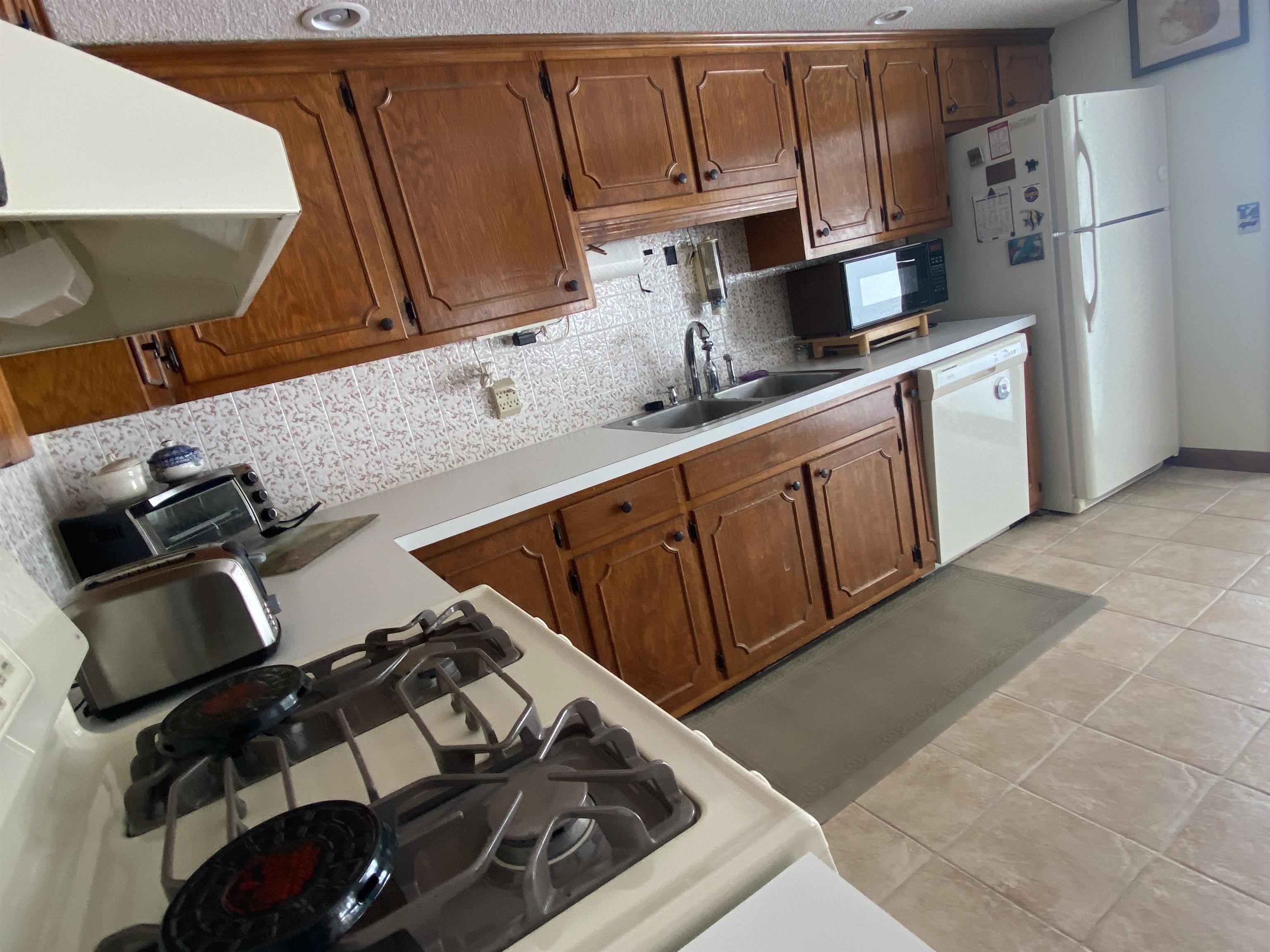 708 Gates Farm Road Elmore, VT 05680 - Photo 18 of 39