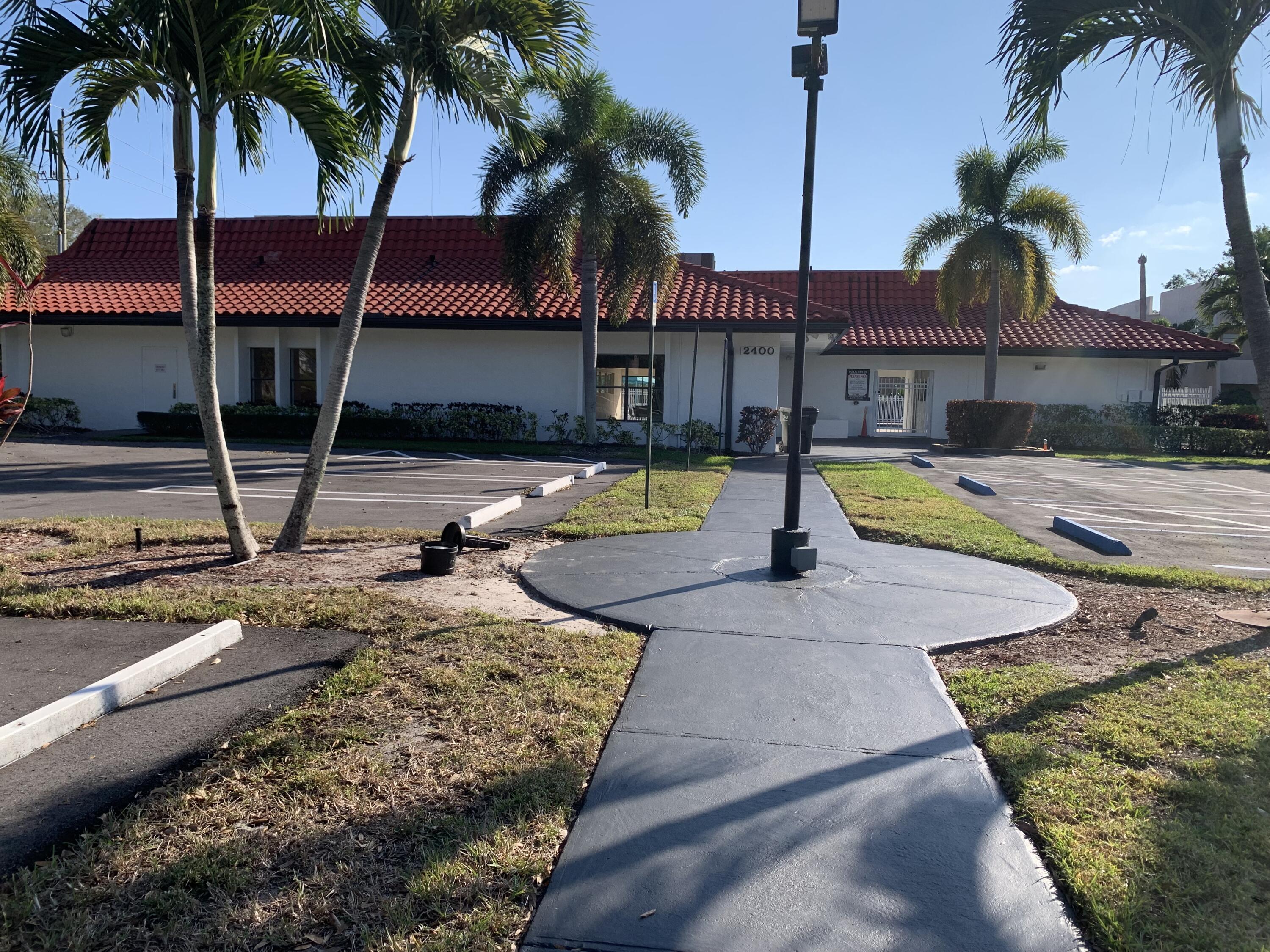 2500 Fiore Way, Unit 109 Delray Beach, FL 33445 - Photo 13 of 14 CLUBHOUSE