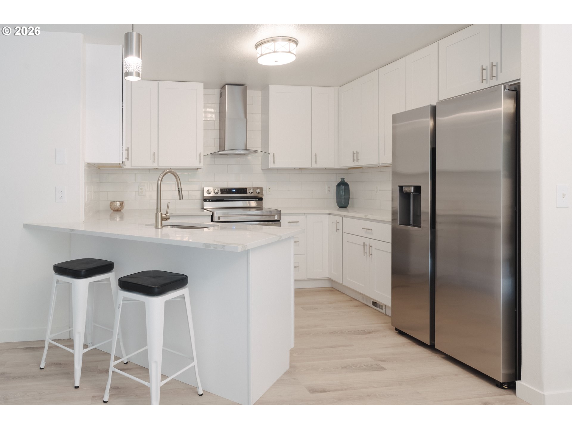 1006 Northeast Mariners Loop Portland, OR 97211 - Photo 12 of 32