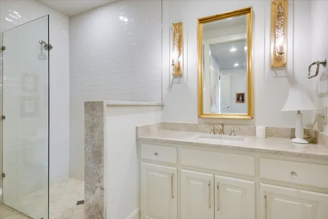 $2,345,000 | 2305 Barton Creek Boulevard, Unit 20, Austin, TX 78735