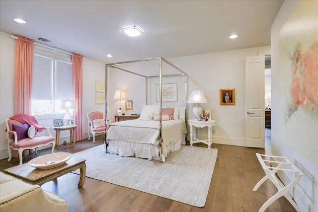 $2,345,000 | 2305 Barton Creek Boulevard, Unit 20, Austin, TX 78735