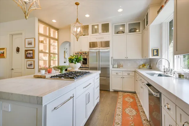 $2,345,000 | 2305 Barton Creek Boulevard, Unit 20, Austin, TX 78735