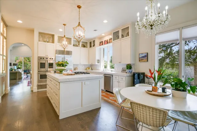 $2,345,000 | 2305 Barton Creek Boulevard, Unit 20, Austin, TX 78735