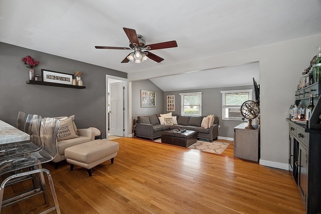 23 Miller Road Wilmington, MA 01887 - Photo 10 of 33 Gallery Image 10