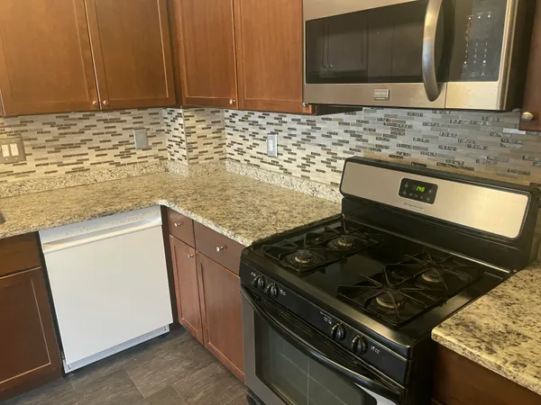 $215,000 | 41535 Bedford Drive, Canton, MI 48187