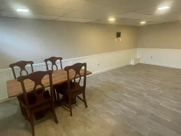 $215,000 | 41535 Bedford Drive, Canton, MI 48187