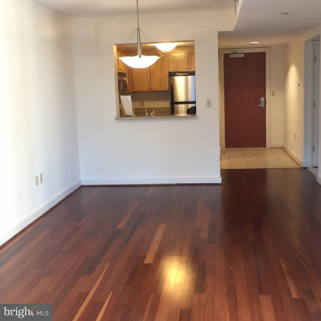1150 K Street Northwest, Unit 1010 Washington, DC 20005 - Photo 5 of 15 Dining Room