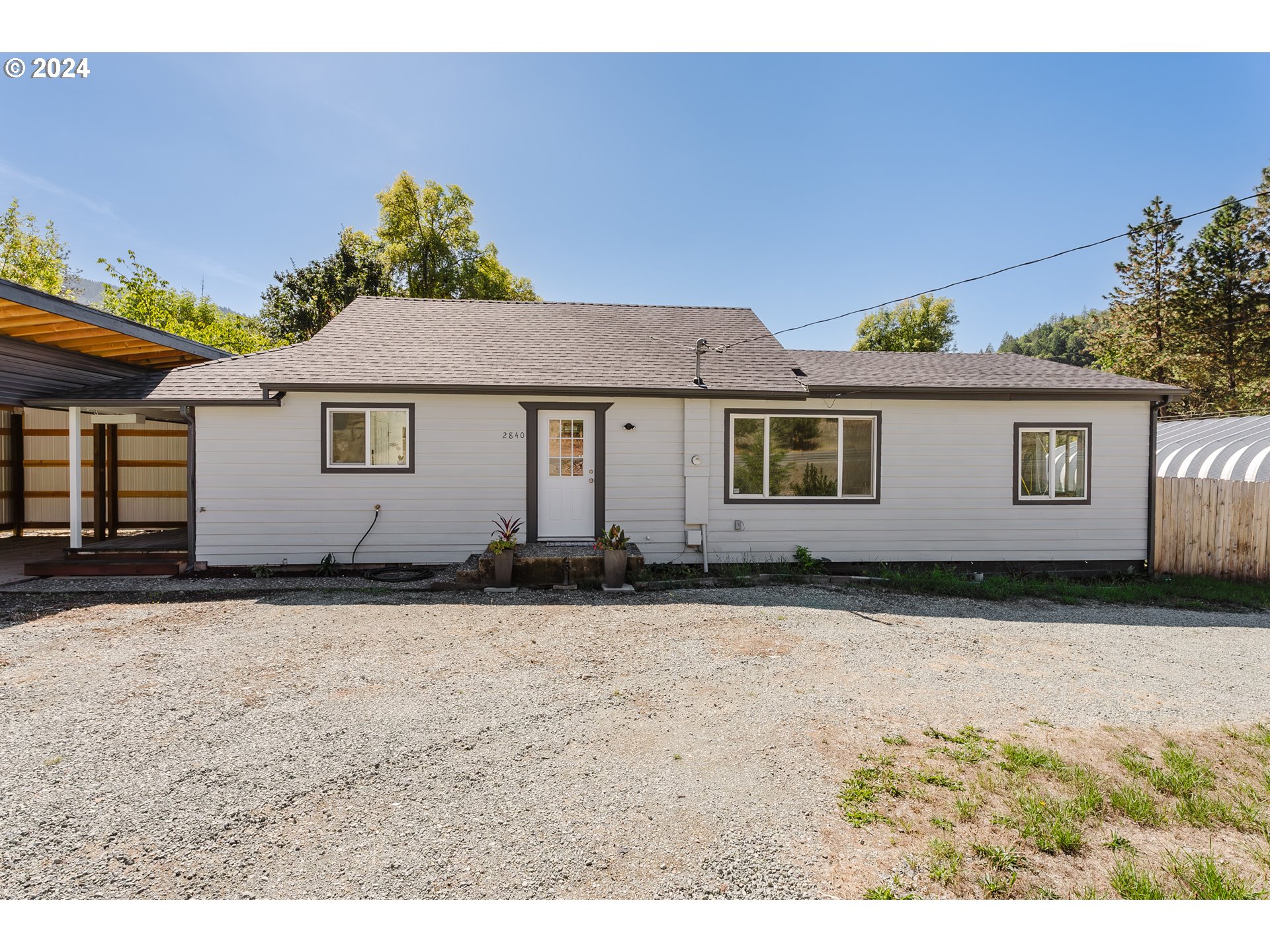 2840 Canyonville-Riddle Road Riddle, OR 97469 - Photo 3 of 36