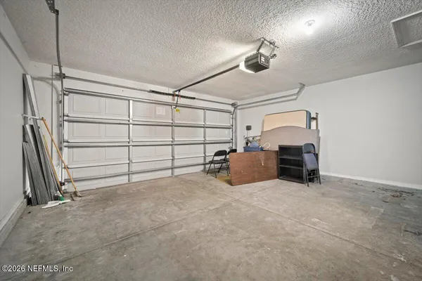 a view of empty room with window