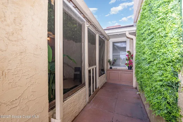 a view of a corridor