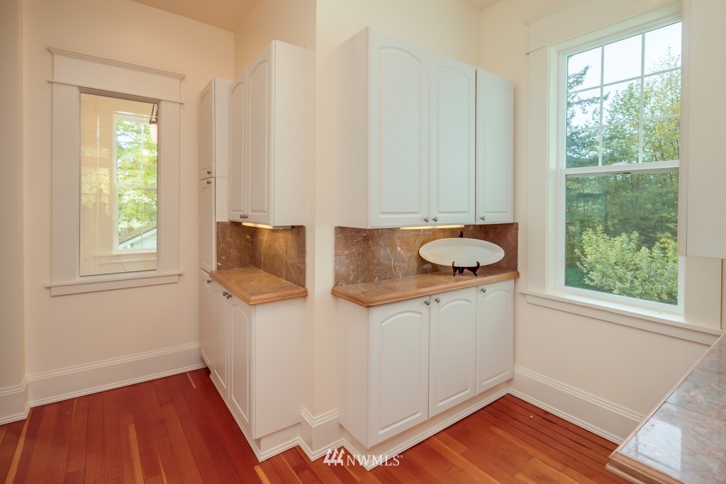 2400 East Hemmi Road Bellingham, WA 98226 - Photo 11 of 24 Gallery Image 11