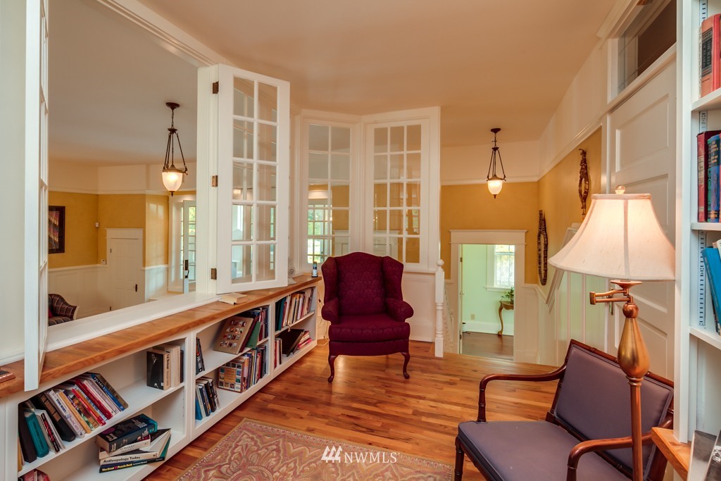 2400 East Hemmi Road Bellingham, WA 98226 - Photo 6 of 24 Gallery Image 6