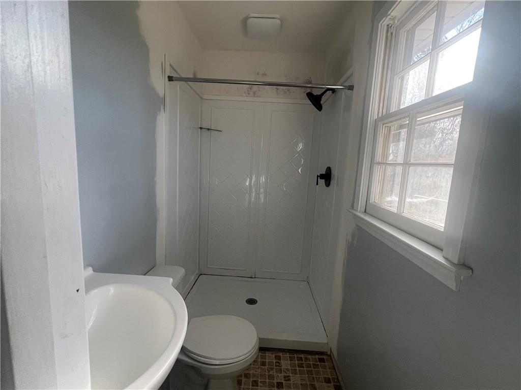 201 Grogan Road Northeast White, GA 30184 - Photo 12 of 22