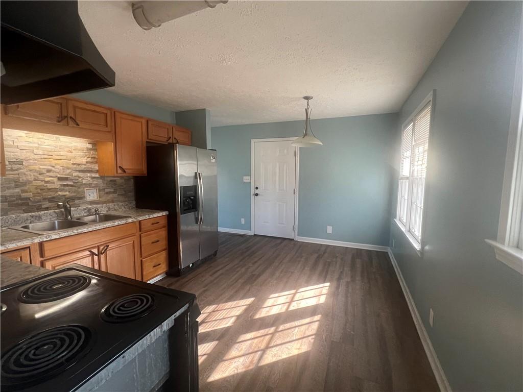 201 Grogan Road Northeast White, GA 30184 - Photo 3 of 22