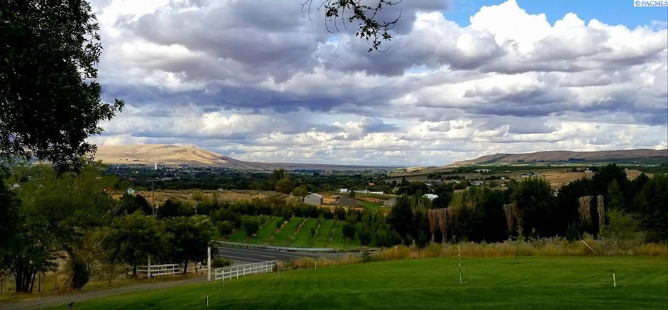 19206 Webber Canyon Road Benton City, WA 99320 - Photo 6 of 44 Gallery Image 6