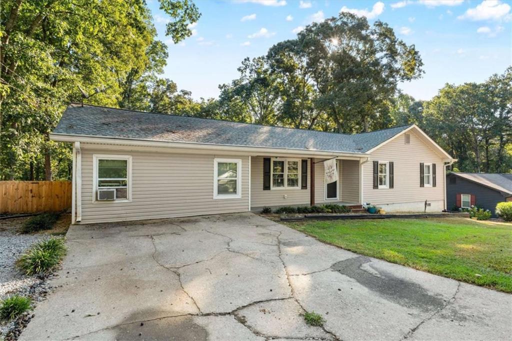 80 Oak Ridge Way Bremen, GA 30110 - Photo 4 of 32 Gallery Image 4
