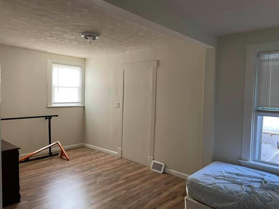 154 Monroe Street Rochester, PA 15074 - Photo 5 of 9 Gallery Image 5