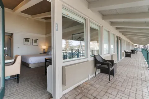 $204,900 | 269 Fontana Boulevard, Unit 2566, Fontana, WI 53125