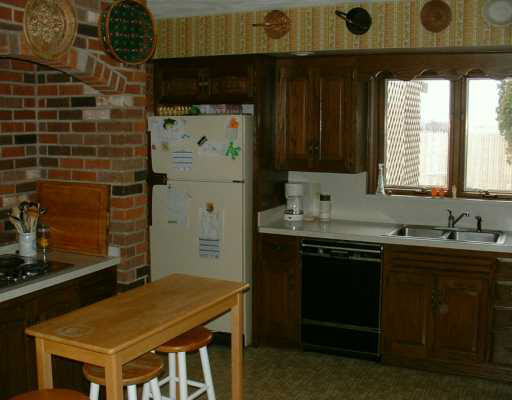 68508 Miami Road Bremen, IN 46506 - Photo 4 of 6