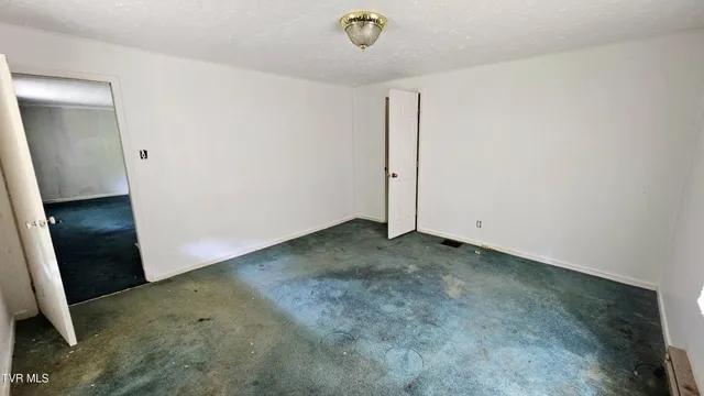 $39,000 | 2230 Cleveland Road, Cleveland, VA 24225