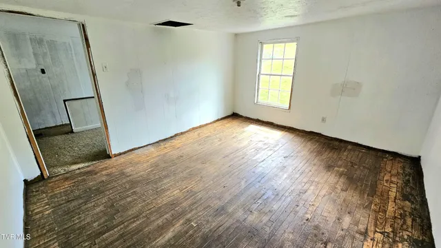 $39,000 | 2230 Cleveland Road, Cleveland, VA 24225