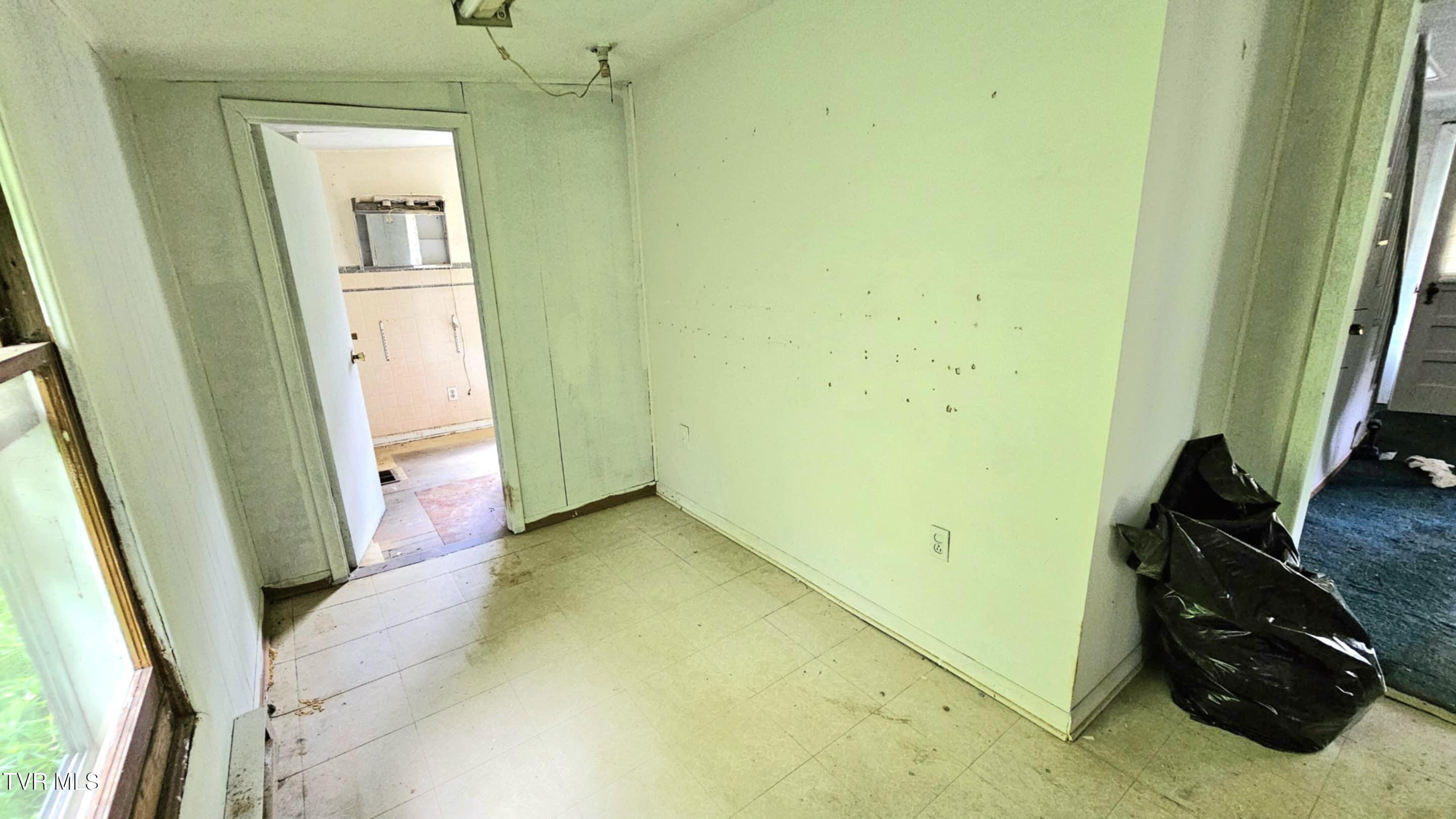 2230 Cleveland Road Cleveland, VA 24225 - Photo 19 of 24 20