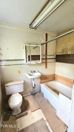 $25,000 | 2230 Cleveland Road, Cleveland, VA 24225