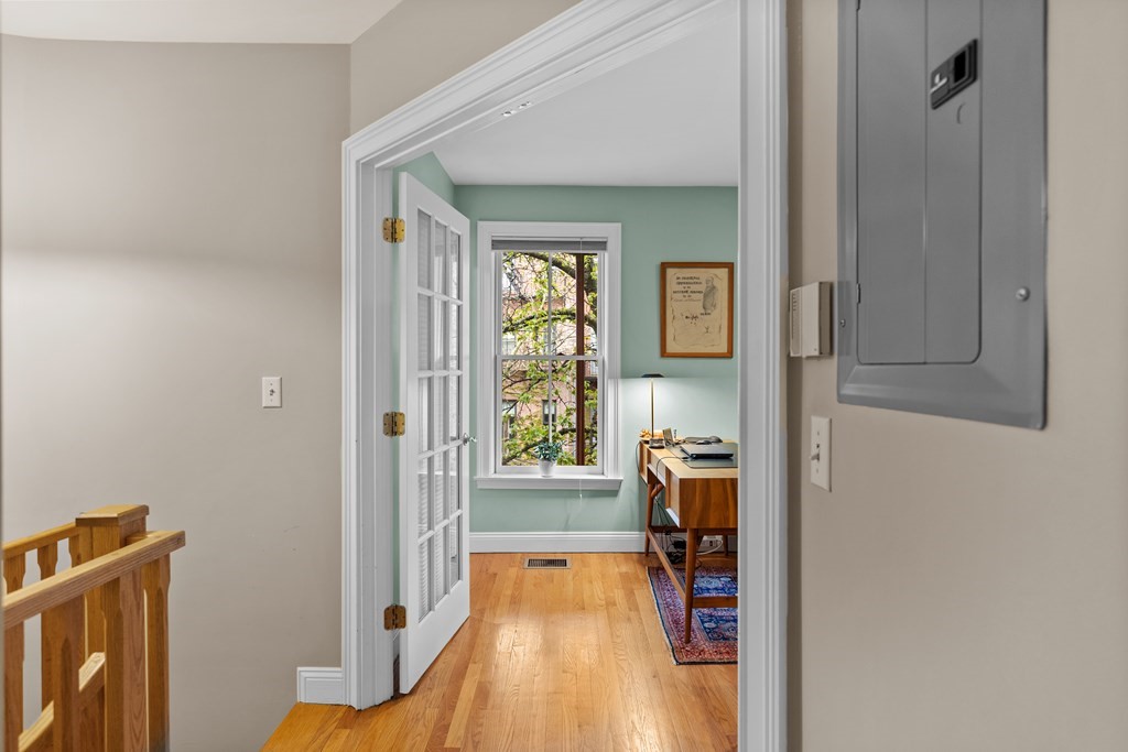 22 Hanson Street, Unit 2 Boston, MA 02118 - Photo 20 of 30