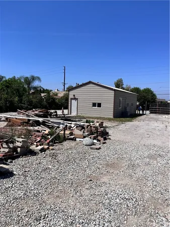 a view of outdoor space with city view