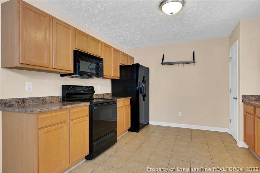 2420 Saltwood Road Fayetteville, NC 28306 - Photo 11 of 18 Gallery Image 11