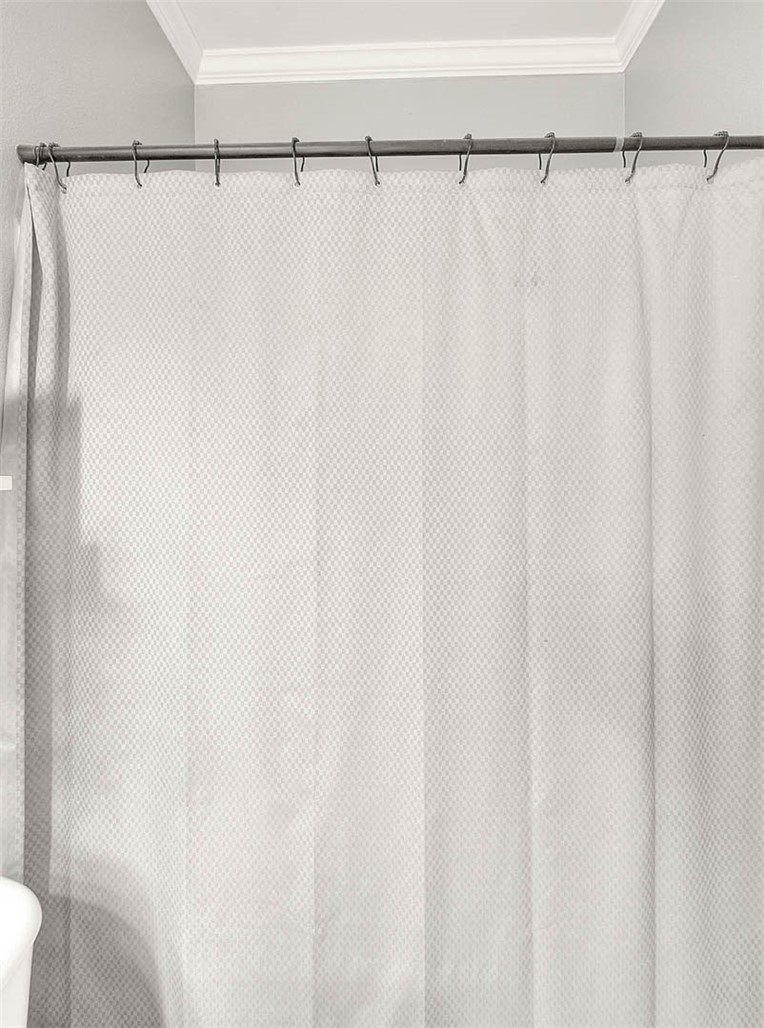 611 Glory Street San Jacinto, CA 92583 - Photo 33 of 58 Hall Bathroom