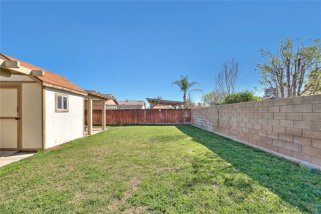 611 Glory Street San Jacinto, CA 92583 - Photo 54 of 58 Large Back Yard!