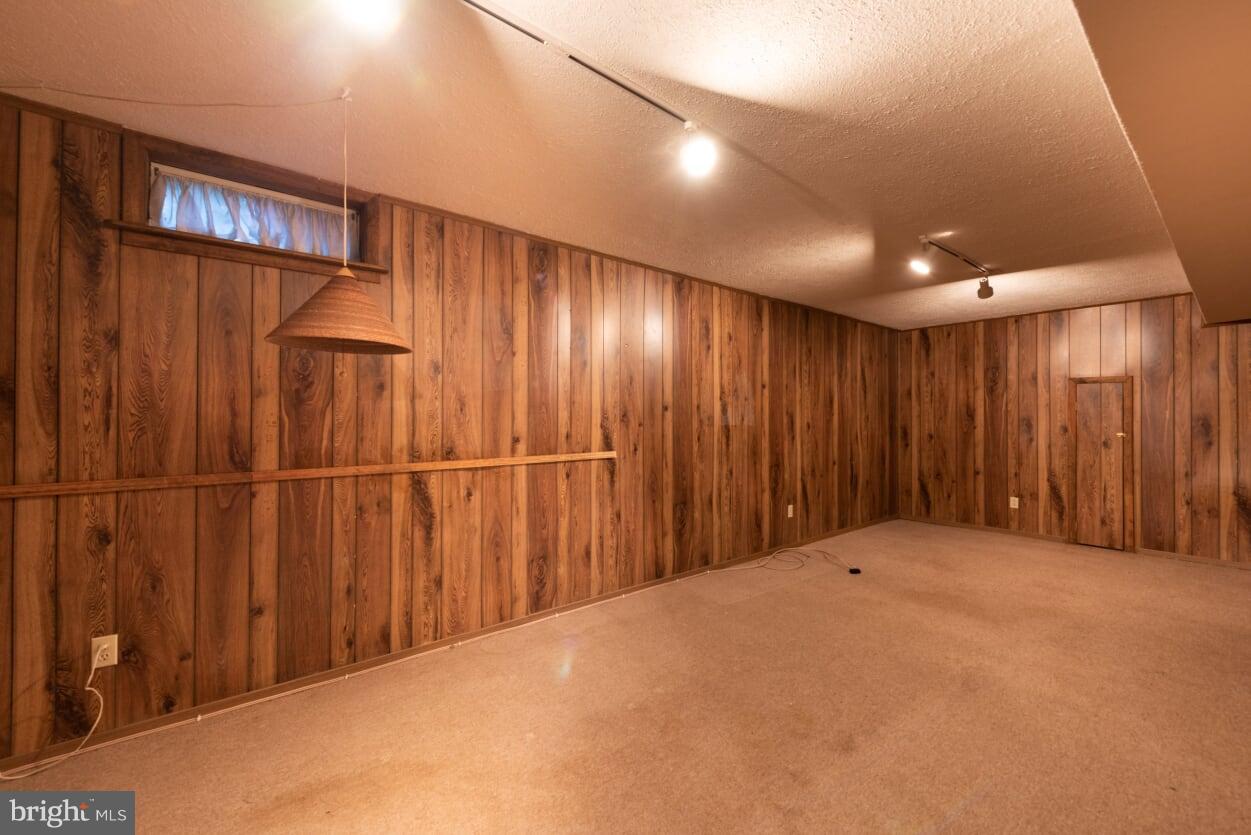 2216 Halter Lane Reston, VA 20191 - Photo 22 of 23 a view of an empty room