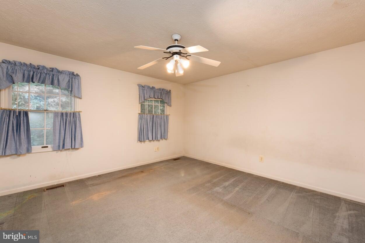 2216 Halter Lane Reston, VA 20191 - Photo 10 of 23 a view of an empty room with a window