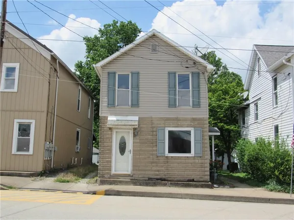 $24,900 | 84 Main Street, Smithfield, PA 15478