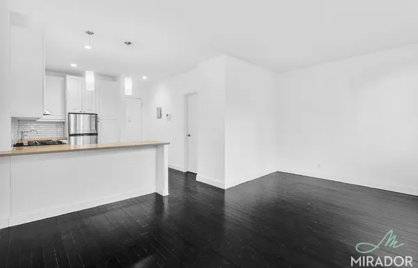 $4,000 | 116 Thompson Street, Unit 3D | SoHo