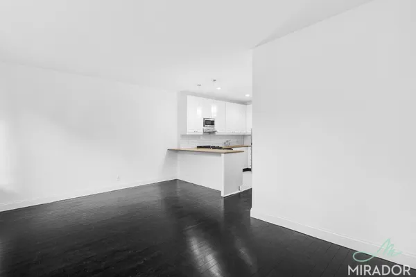 $4,000 | 116 Thompson Street, Unit 3D | SoHo