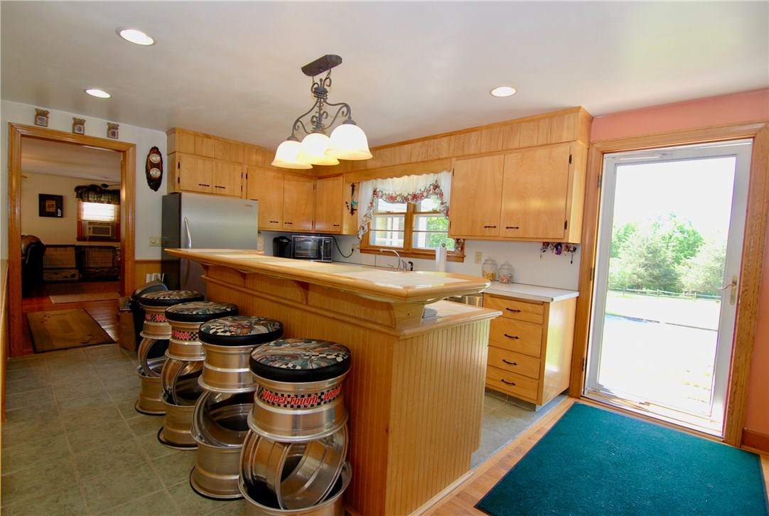 106 Kuehn Road Hopkinton, RI 02804 - Photo 15 of 31