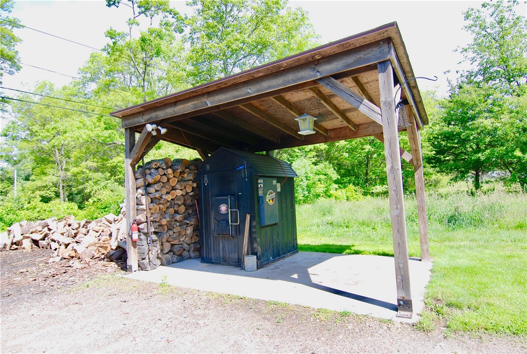106 Kuehn Road Hopkinton, RI 02804 - Photo 8 of 31