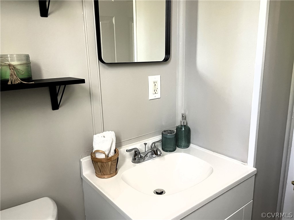 228 Beech Forest Road Kenbridge, VA 23944 - Photo 15 of 23 a bathroom with a sink and a mirror