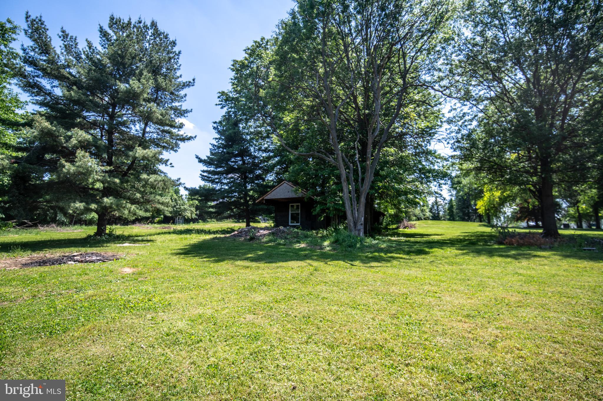 206 Reitnour Road Spring City, PA 19475 - Photo 47 of 55 Open rear yard