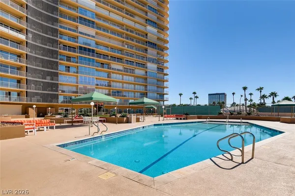 $1,400 | 3111 Bel Air Drive, Unit 211, Las Vegas, NV 89109