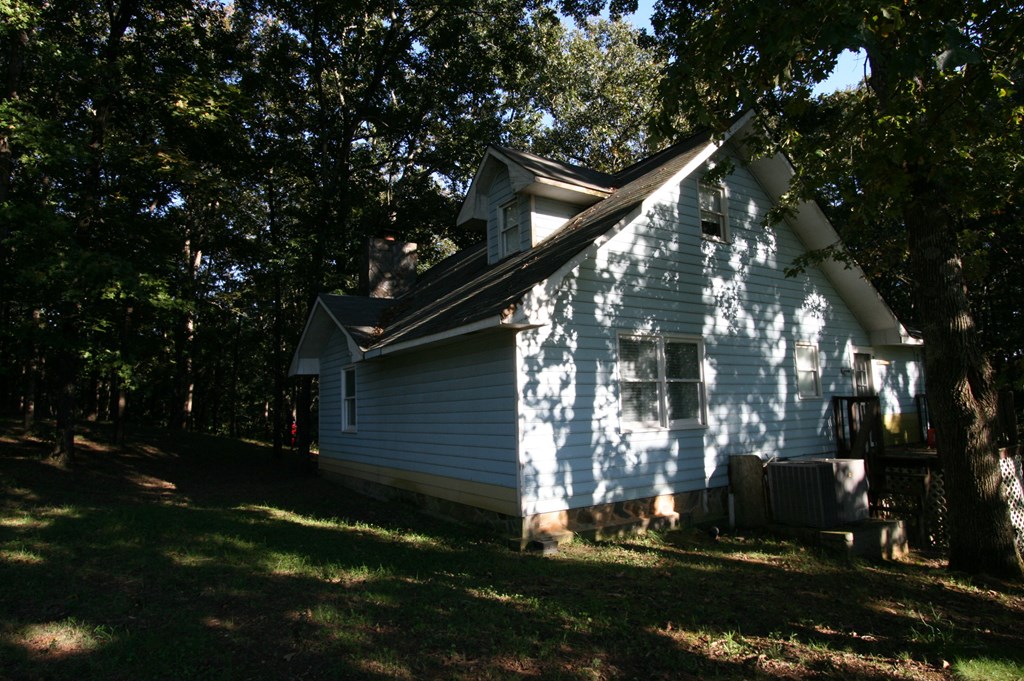 1645 Oak Grove Road Southwest Calhoun, GA 30701 - Photo 7 of 45 Gallery Image 7