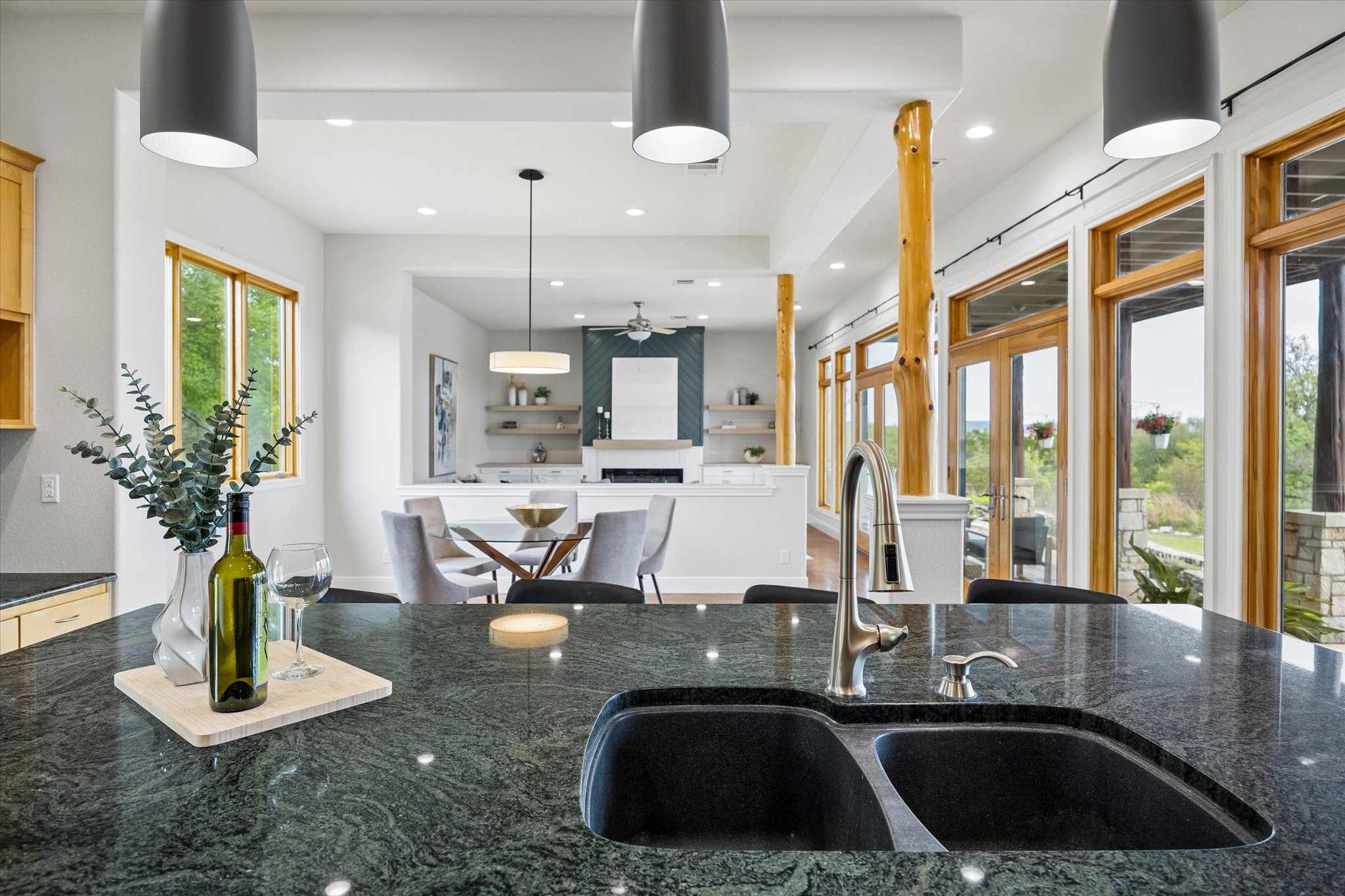 4004 Cloudy Ridge Road Austin, TX 78734 - Photo 8 of 29