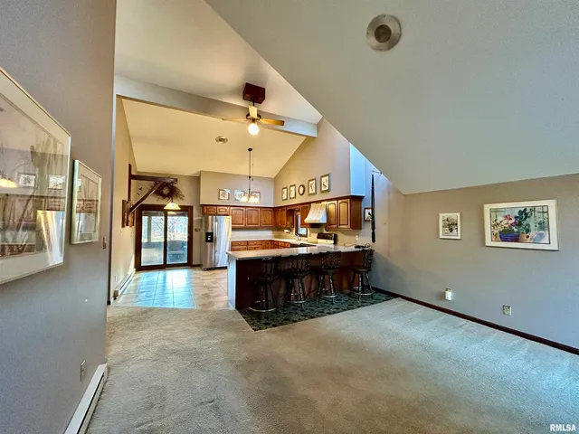 $449,900 | 61 Schack Road, Murphysboro, IL 62966