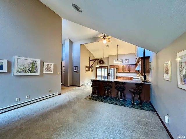 $449,900 | 61 Schack Road, Murphysboro, IL 62966