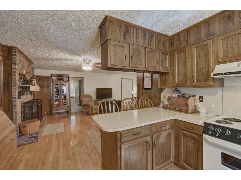 3734 Purchase Ridge Road Duffield, VA 24244 - Photo 17 of 36 Living Room is open to Kitchen
