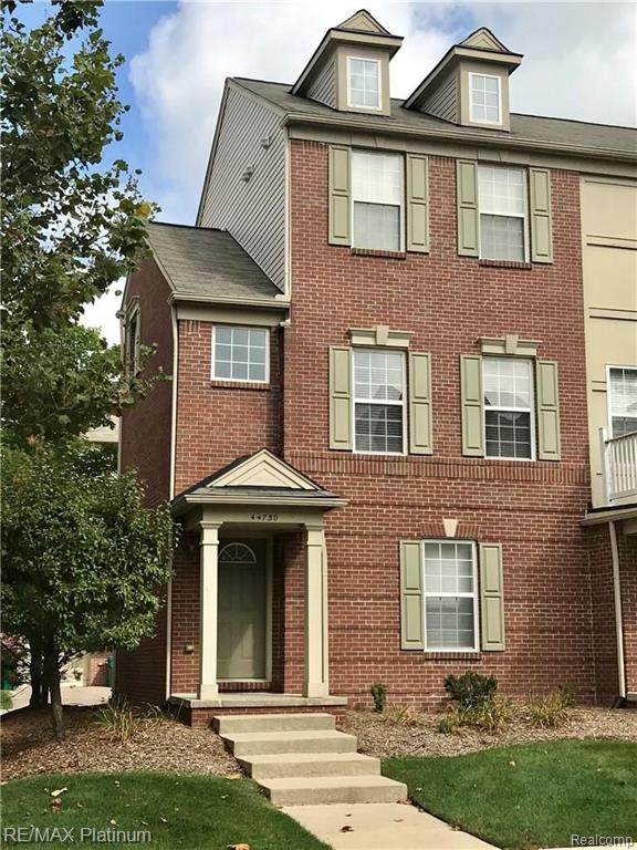 44730 Gwinnett Loop, Unit 43 Novi, MI 48377 - Photo 1 of 20